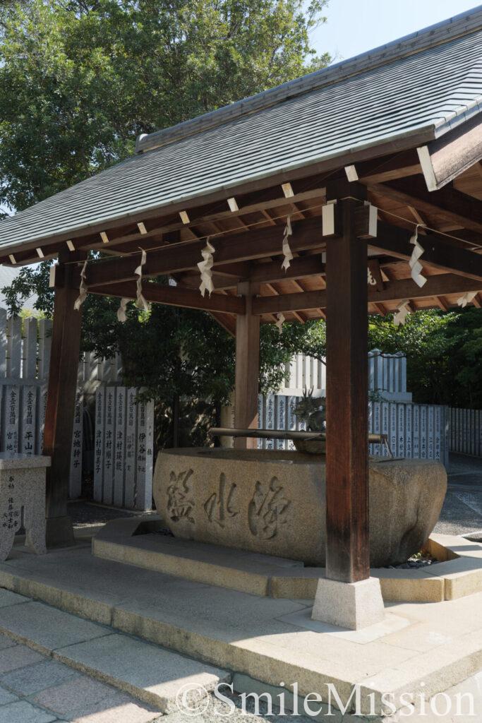 芦屋神社手水舎