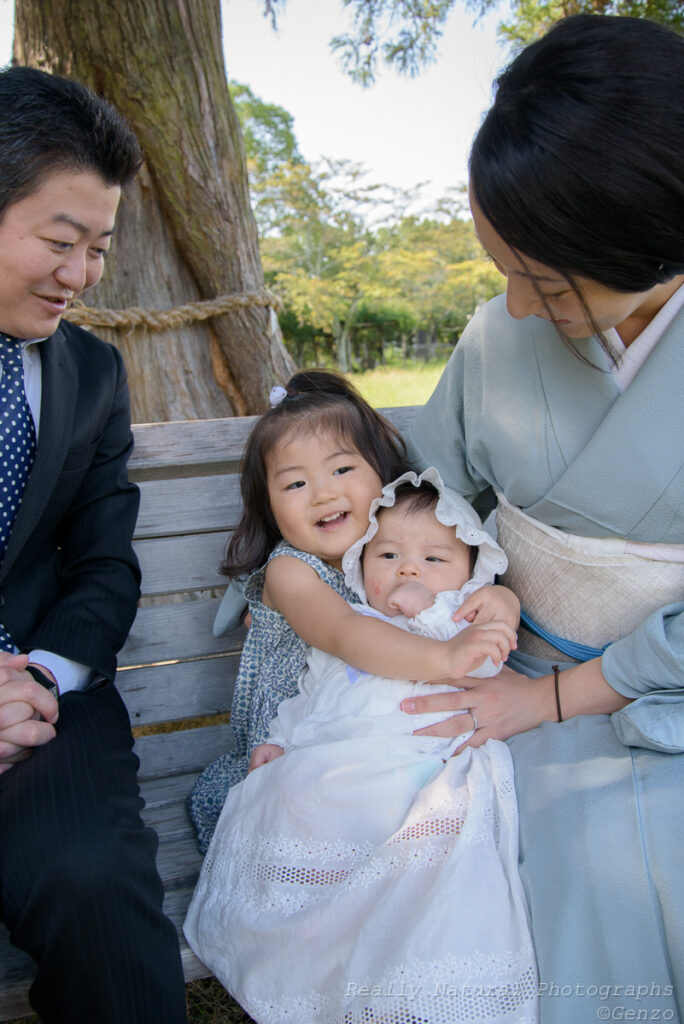 三田天満神社横の公園で、家族写真撮影