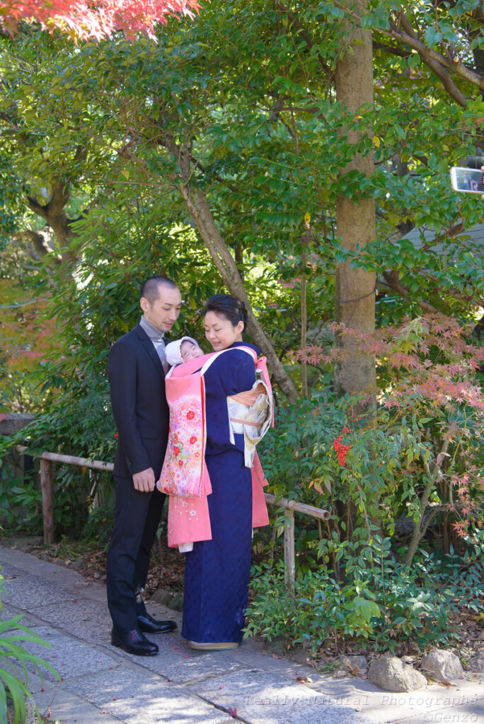 芦屋神社で自然体の家族写真撮影